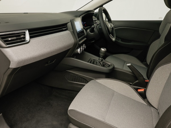 Used Renault Clio 2024 for sale - 76230037: Photo 5