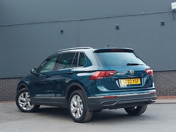 Used Volkswagen Tiguan 2022 for sale - 75719017: Photo