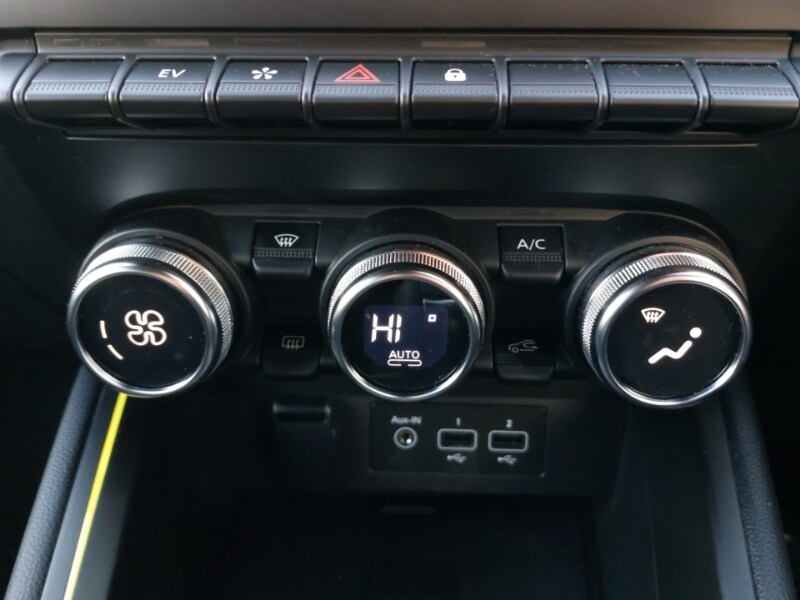 Used Renault Clio 2023 for sale - 76736969: Photo 17