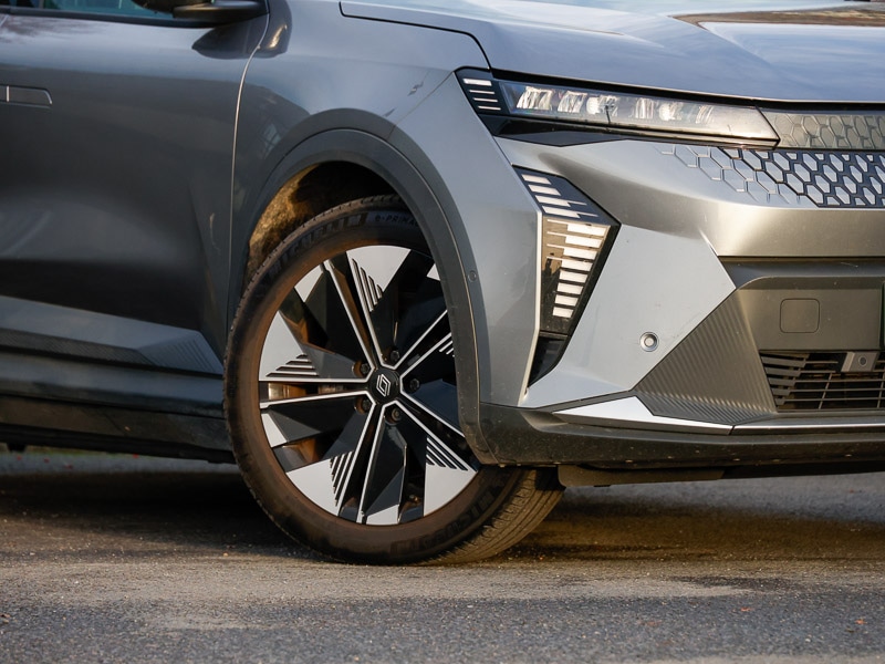 Used Renault Scenic E-Tech 2025 for sale - 76591757: Photo 9