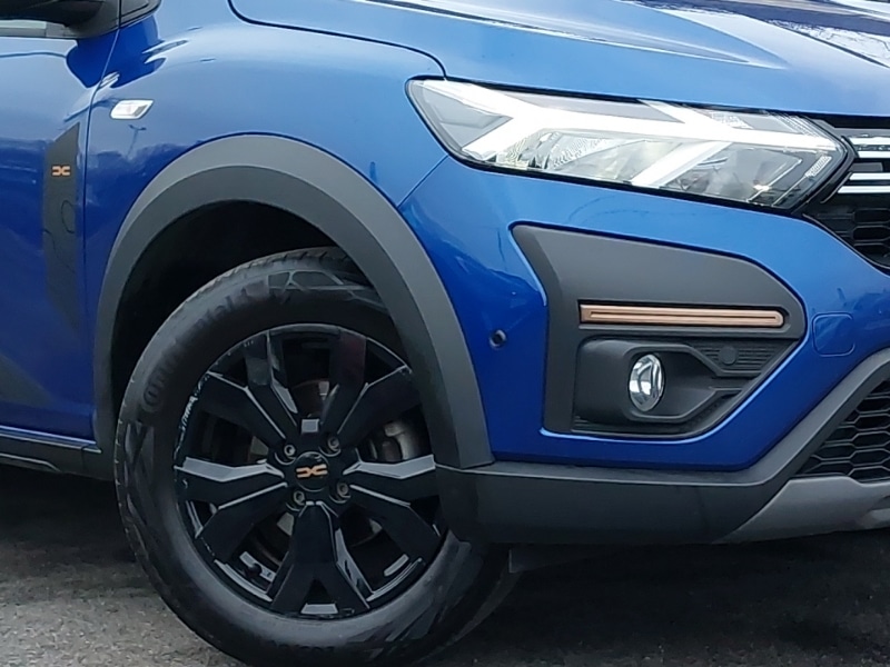 Used Dacia Sandero Stepway 2024 for sale - 77034749: Photo 9