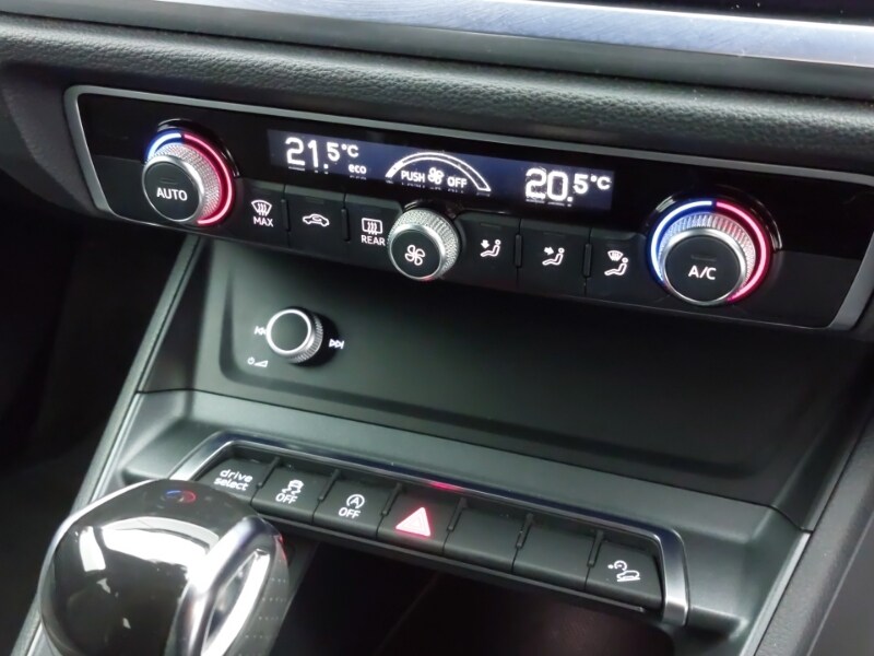 Used Audi Q3 2019 for sale - 77815705: Photo 15