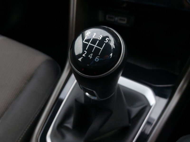 Used Volkswagen T-Roc 2019 for sale - 76354318: Photo 12