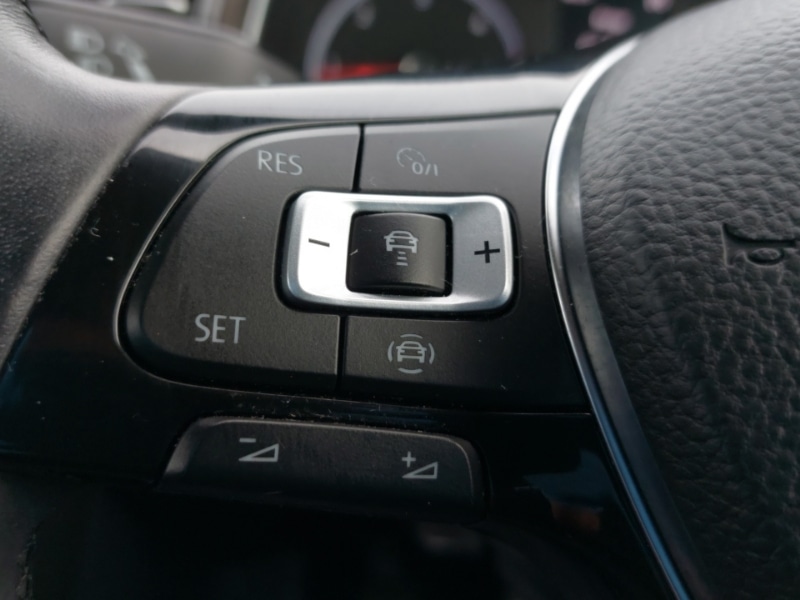 Used Volkswagen T-Roc 2019 for sale - 76354318: Photo 15