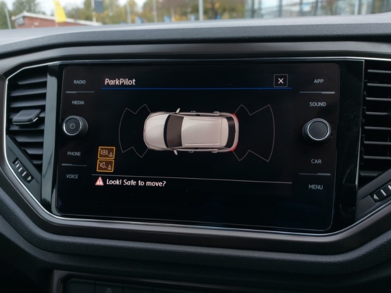 Used Volkswagen T-Roc 2019 for sale - 76354318: Photo 18