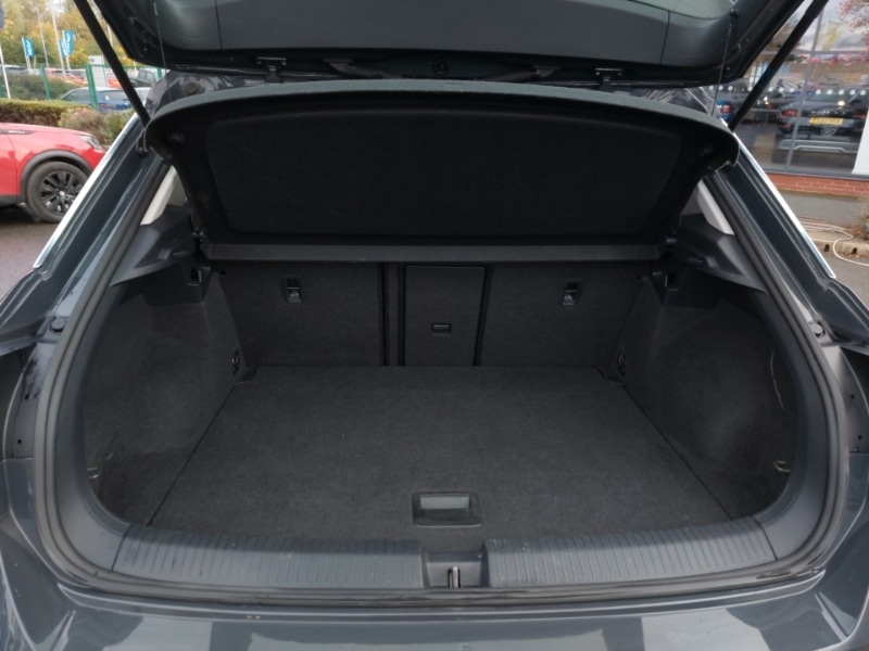 Used Volkswagen T-Roc 2019 for sale - 76354318: Photo 8