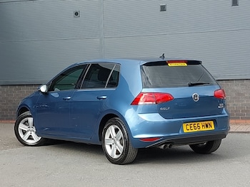 Used Volkswagen Golf 2016 for sale - 75413715: Photo
