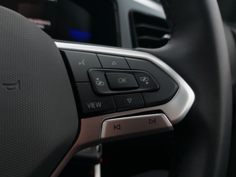 Used Volkswagen T-Roc 2023 for sale - 76268882: Photo 17