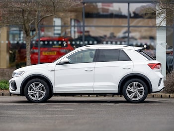 Used Volkswagen T-Roc 2025 for sale - 77942763: Photo