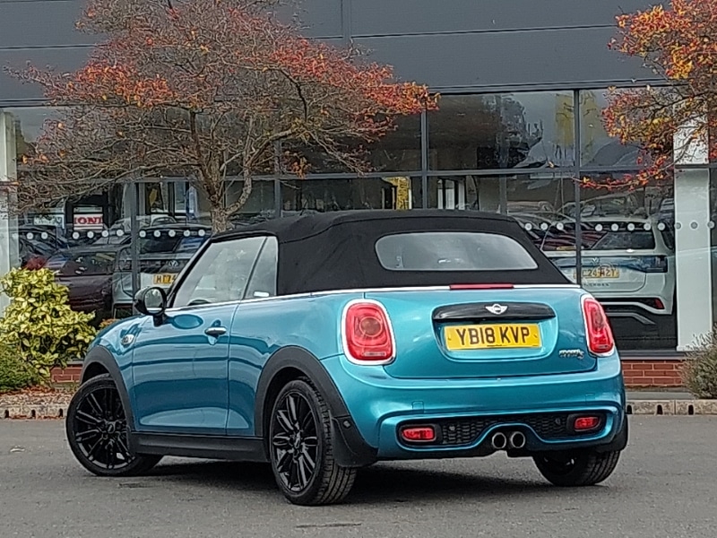 Used MINI Convertible 2018 for sale - 76450797: Photo 3