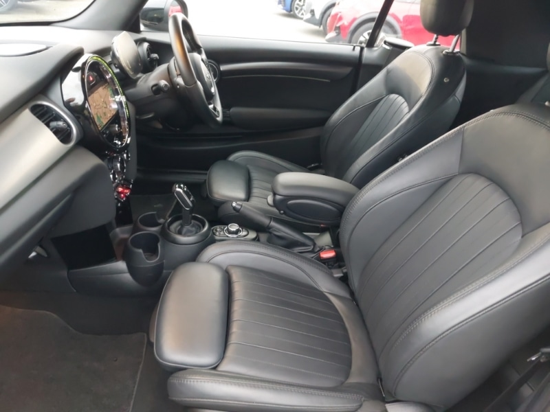 Used MINI Convertible 2021 for sale - 76511656: Photo 5