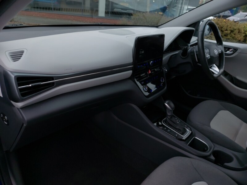 Used Hyundai IONIQ 2022 for sale - 76301733: Photo 5