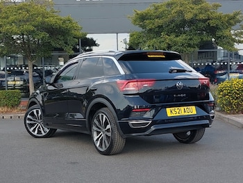 Used Volkswagen T-Roc 2021 for sale - 79557920: Photo