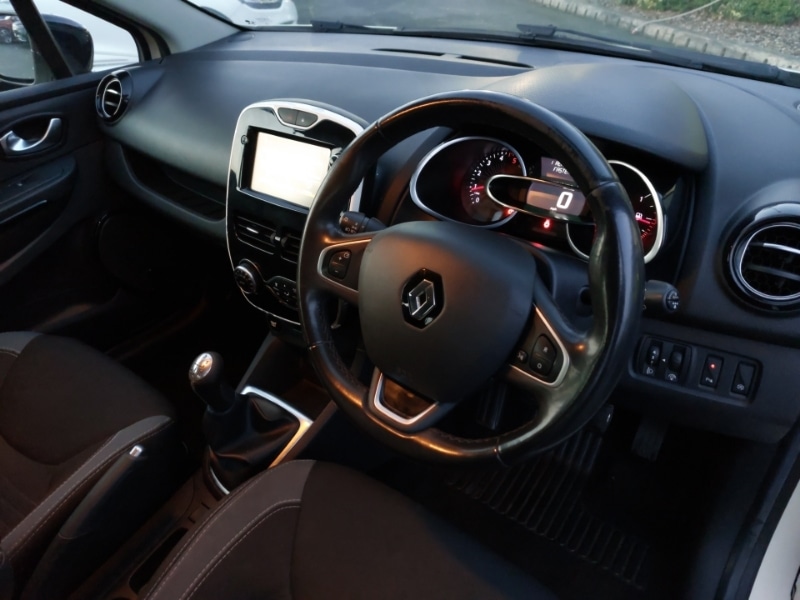 Used Renault Clio 2016 for sale - 76571496: Photo 10