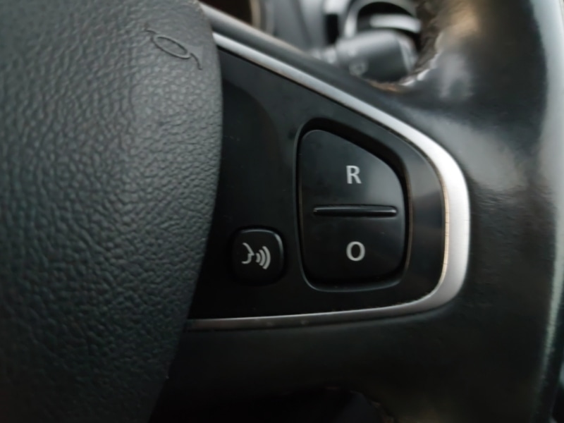 Used Renault Clio 2016 for sale - 76571496: Photo 13