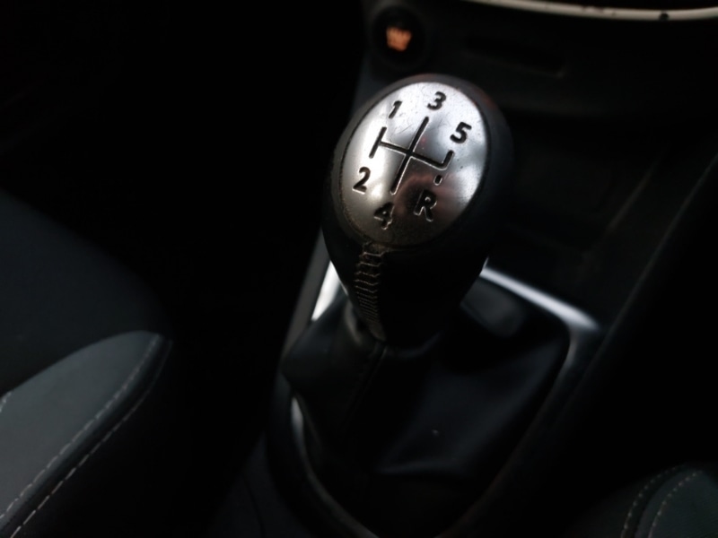 Used Renault Clio 2016 for sale - 76571496: Photo 17