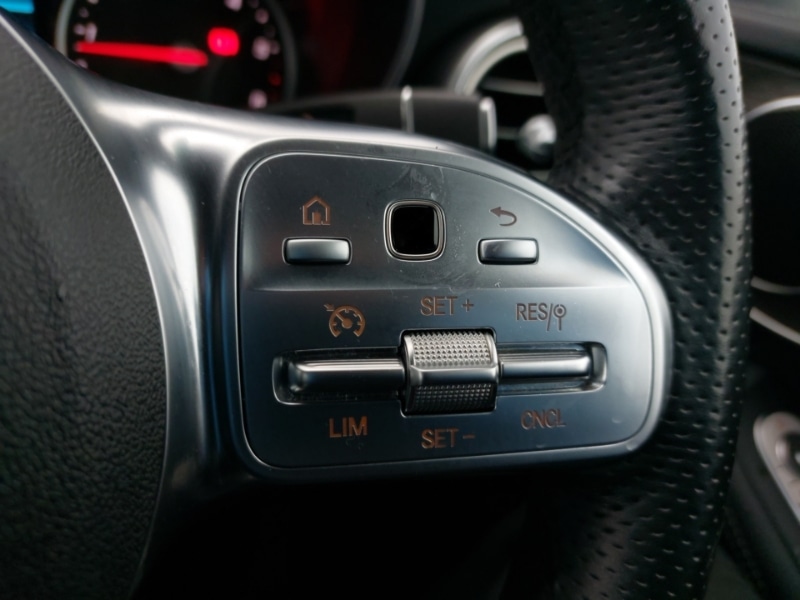 Used Mercedes-Benz GLC 2019 for sale - 76695787: Photo 14