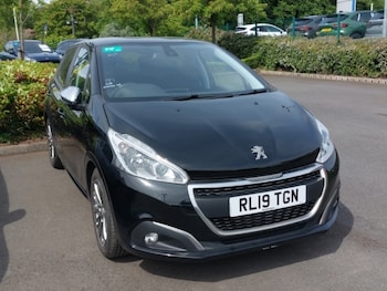 Used Peugeot 208 2019 for sale - 78656200: Photo