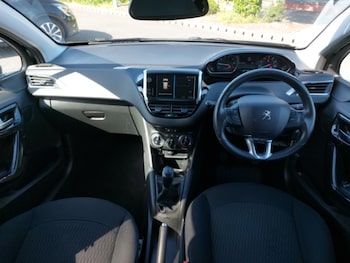 Used Peugeot 208 2019 for sale - 78656200: Photo
