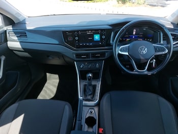 Used Volkswagen Polo 2024 for sale - 78872667: Photo