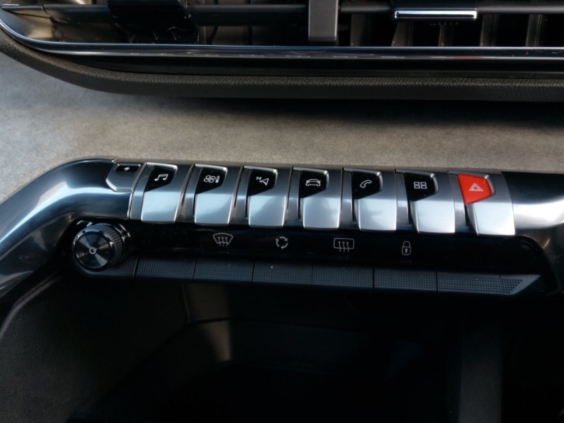 Used Peugeot 3008 2022 for sale - 76464997: Photo 17