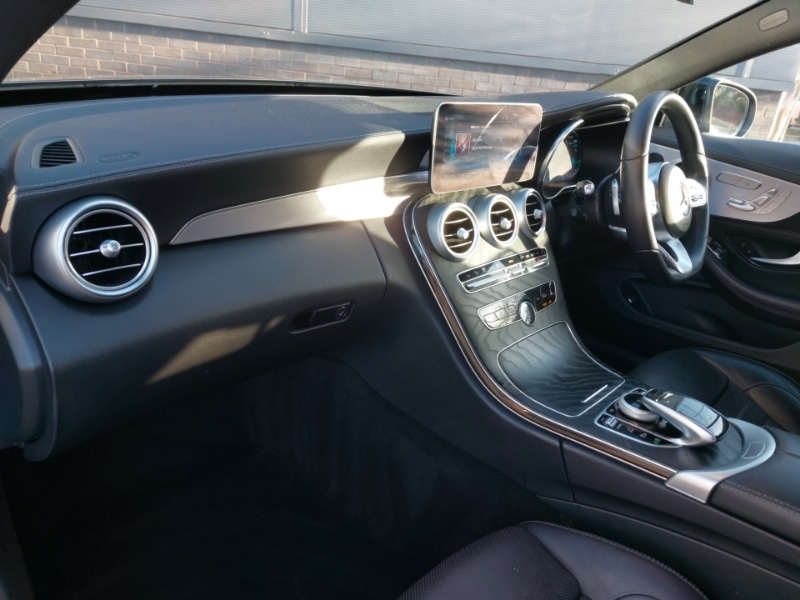 Used Mercedes-Benz C Class 2021 for sale - 77197387: Photo 5