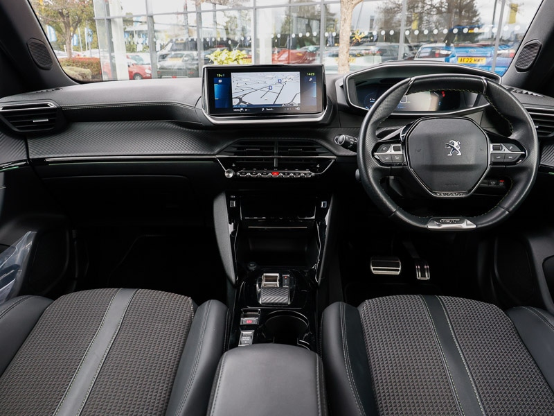 Used Peugeot 2008 2022 for sale - 76264959: Photo 2