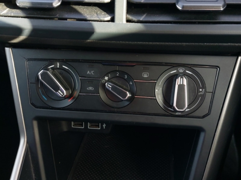 Used Volkswagen Polo 2019 for sale - 76507122: Photo 12