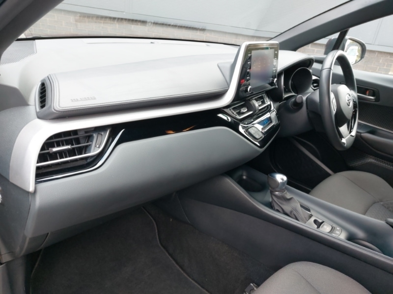 Used Toyota C-HR 2022 for sale - 77366197: Photo 5