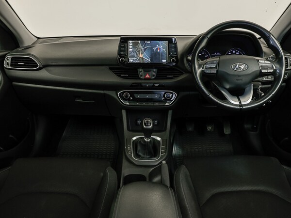 Used Hyundai i30 2019 for sale - 76230027: Photo 2