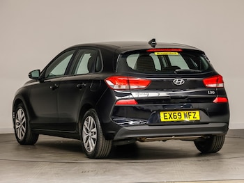 Used Hyundai i30 2019 for sale - 76230027: Photo 3