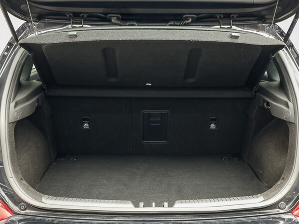 Used Hyundai i30 2019 for sale - 76230027: Photo 8