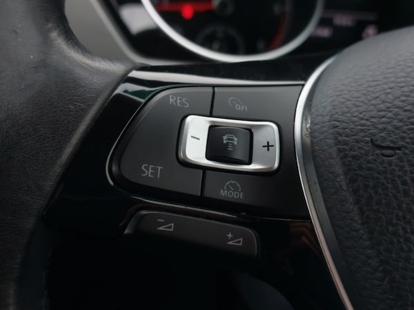 Used Volkswagen Touran 2018 for sale - 76213182: Photo 13