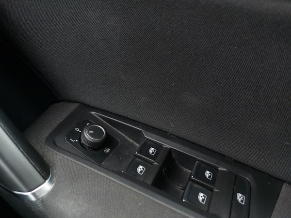 Used Volkswagen Touran 2018 for sale - 76213182: Photo 15
