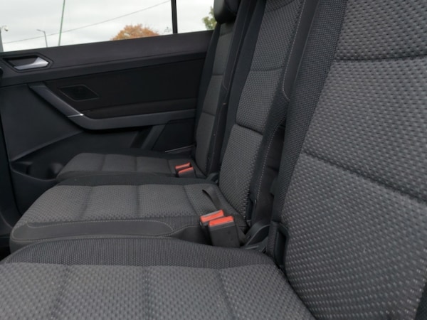 Used Volkswagen Touran 2018 for sale - 76213182: Photo 6