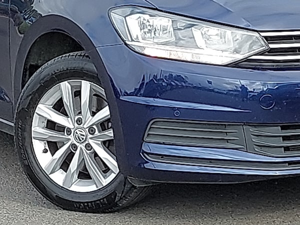 Used Volkswagen Touran 2018 for sale - 76213182: Photo 9