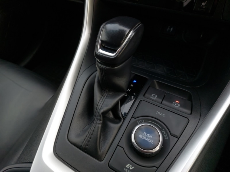 Used Toyota RAV4 2019 for sale - 76427571: Photo 13