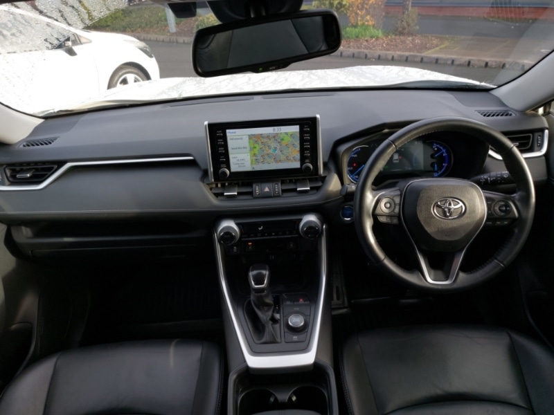 Used Toyota RAV4 2019 for sale - 76427571: Photo 2