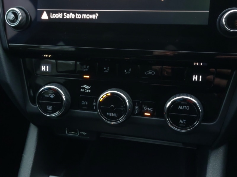 Used Skoda Octavia 2020 for sale - 76507058: Photo 14