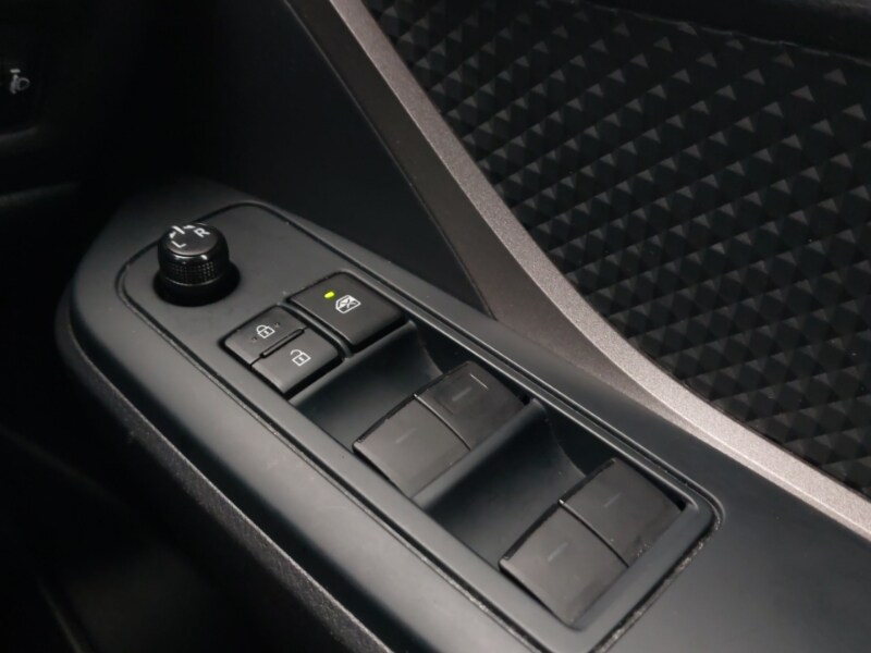 Used Toyota C-HR 2022 for sale - 76289571: Photo 15