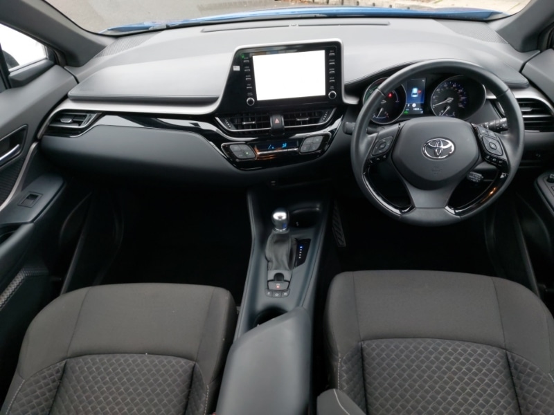 Used Toyota C-HR 2022 for sale - 76289571: Photo 2