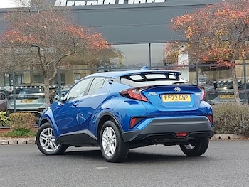 Used Toyota C-HR 2022 for sale - 76289571: Photo