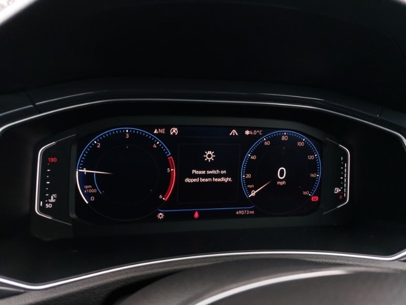 Used Volkswagen T-Roc 2018 for sale - 77433845: Photo 13