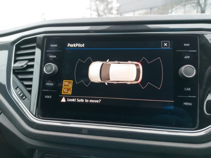 Used Volkswagen T-Roc 2018 for sale - 77433845: Photo 18