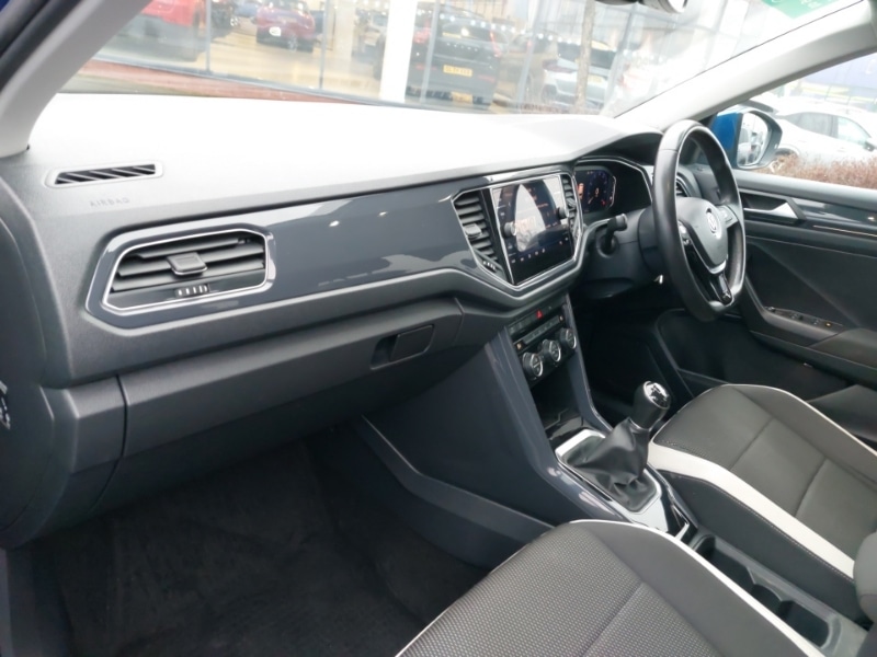 Used Volkswagen T-Roc 2018 for sale - 77433845: Photo 5