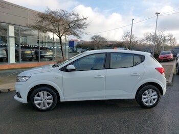 Used Dacia Sandero 2022 for sale - 76963880: Photo