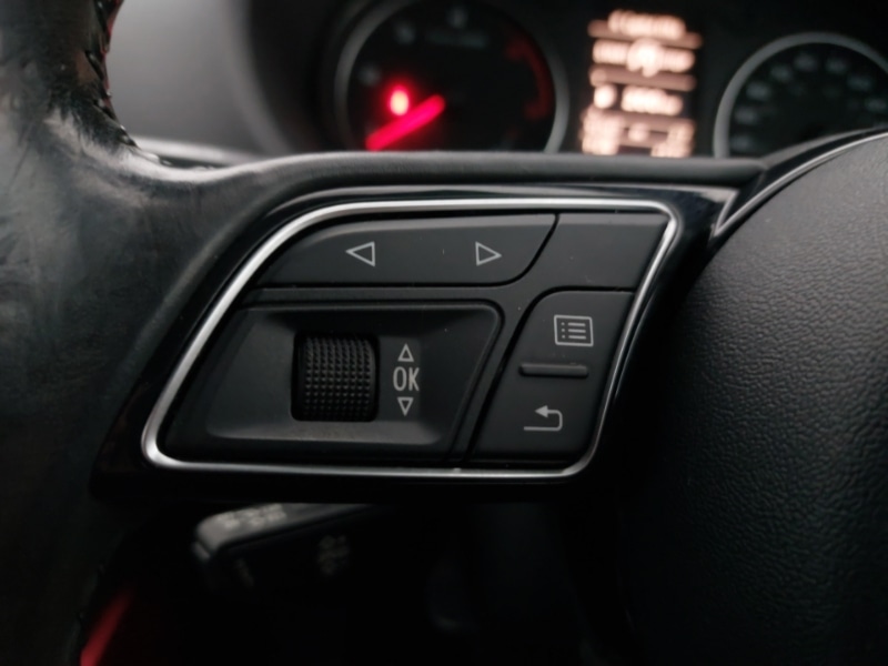 Used Audi Q2 2017 for sale - 76763670: Photo 13