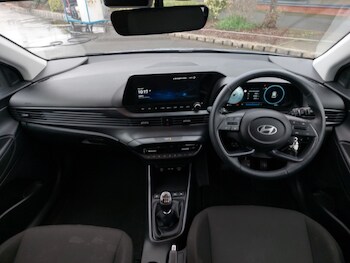 Used Hyundai i20 2024 for sale - 76543350: Photo