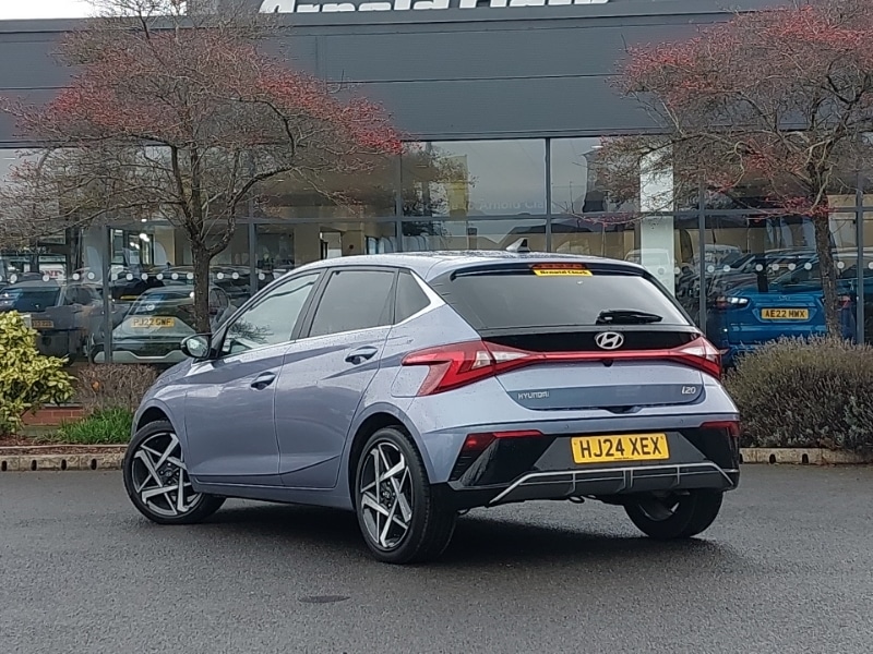 Used Hyundai i20 2024 for sale - 76543350: Photo 3