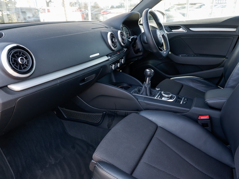 Used Audi A3 2018 for sale - 77938904: Photo 5